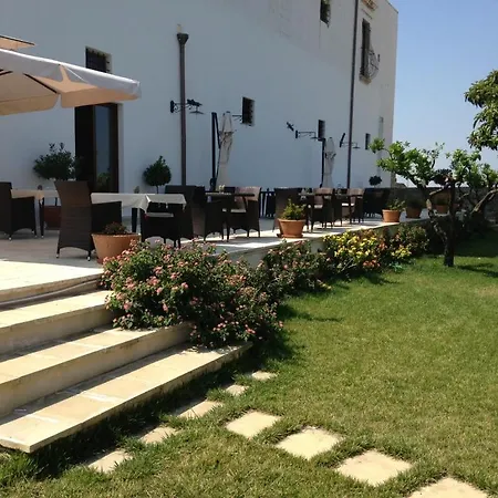 Masseria Carignani Country house *